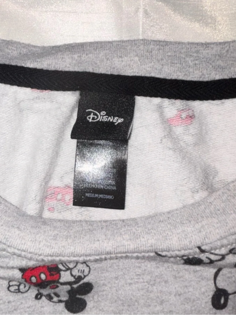 Disney Women’s/Unisex Gray Mickey Mouse Print Pajama Set - Red & Black Size M - Picture 4 of 8